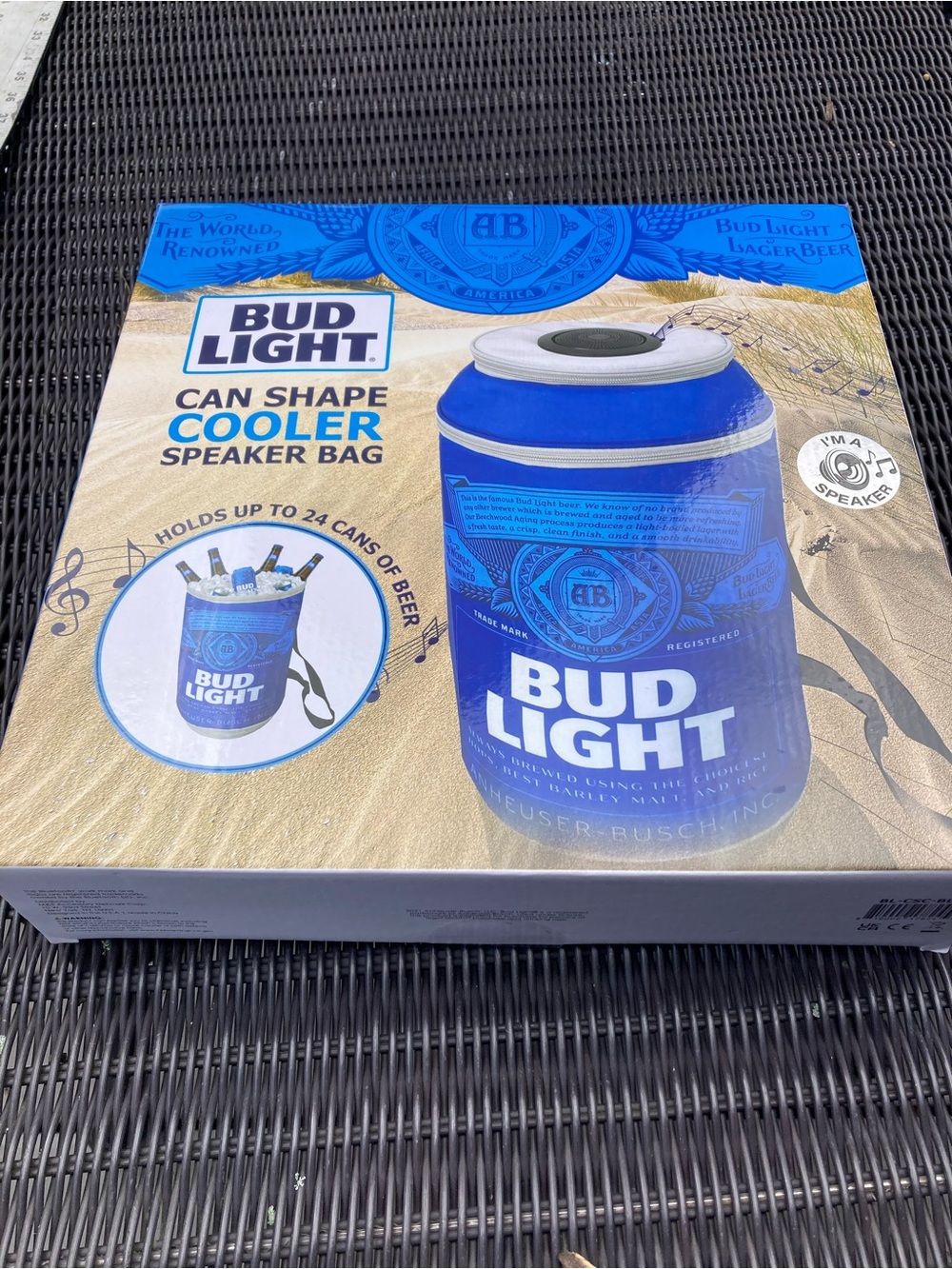 Bud Light Beer Bluetooth cooler bag